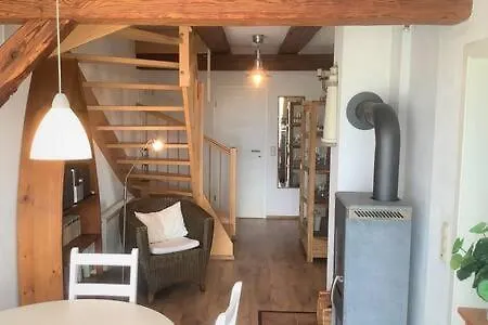 Ruhige Maisonette-Wohnung Mit Blick Ueber Roebel Röbel