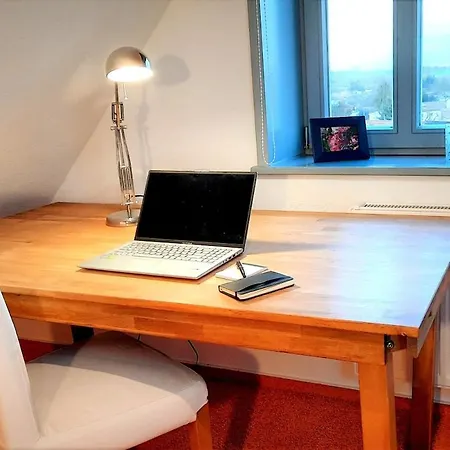 Ruhige Maisonette-Wohnung Mit Blick Ueber Roebel * Röbel